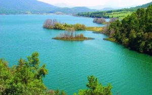 Vista del hermoso Lago de Zirahuen