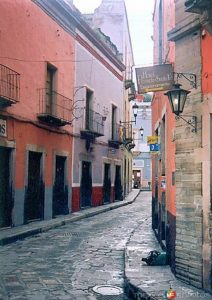 La Calle de la Paz en la Ciudad de Guanajuato.
