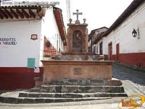 La Pila de San Miguel en el Pueblo Mágico de Pátzcuaro.